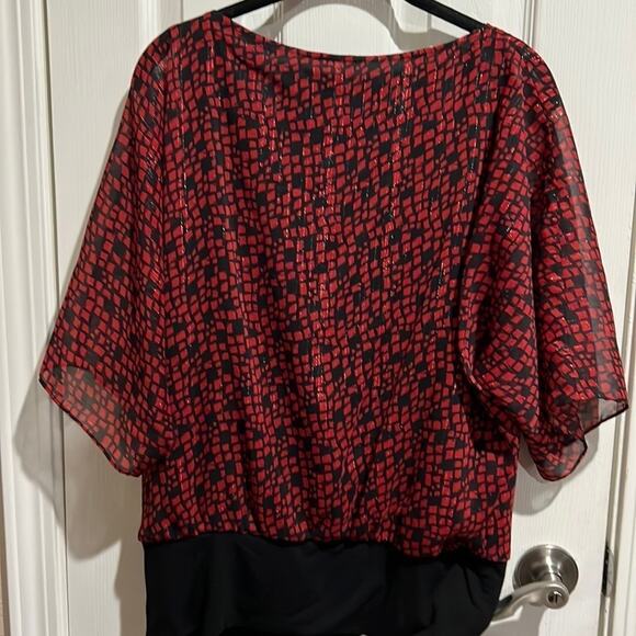 Ab Studio Short Sleeve Metallic Blouson Top Red MediumLike new wor… - Picture 5 of 6
